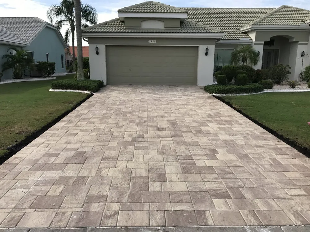 Reliable lawn mowing service with custom design across Ruskin, FL - A+ Yardscapes