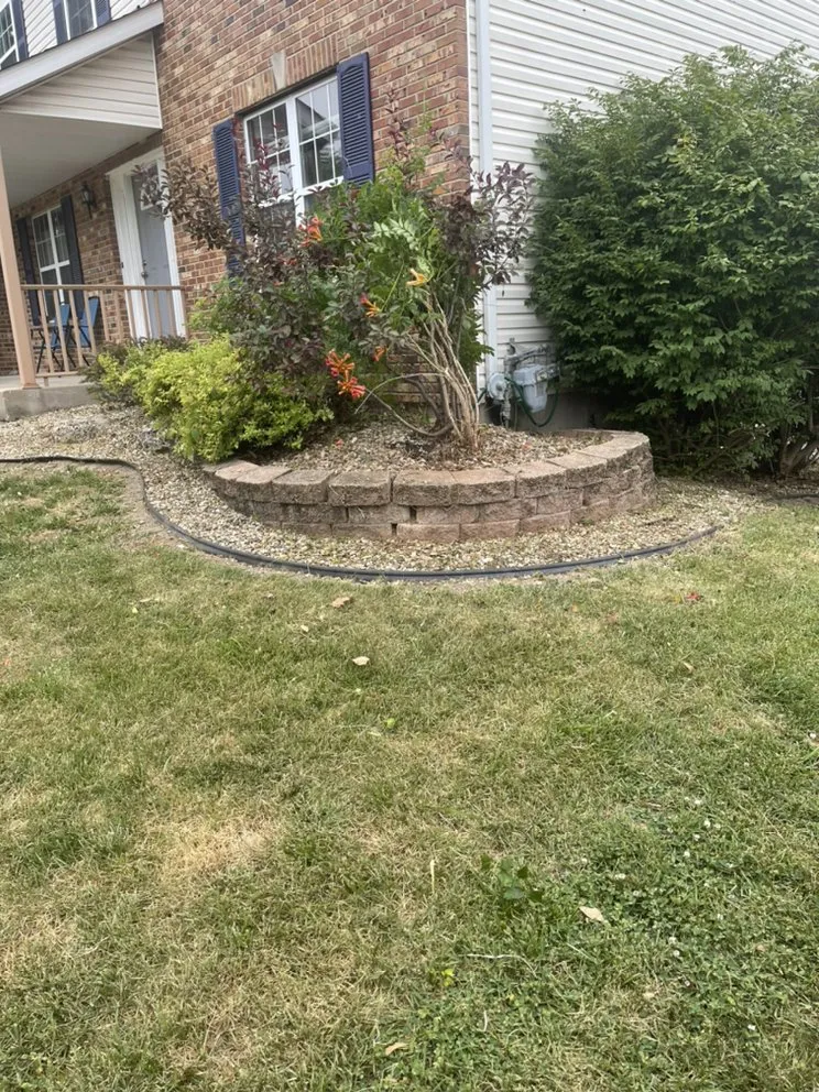 Expert residential landscaping in Madison, IL by A-Z Design