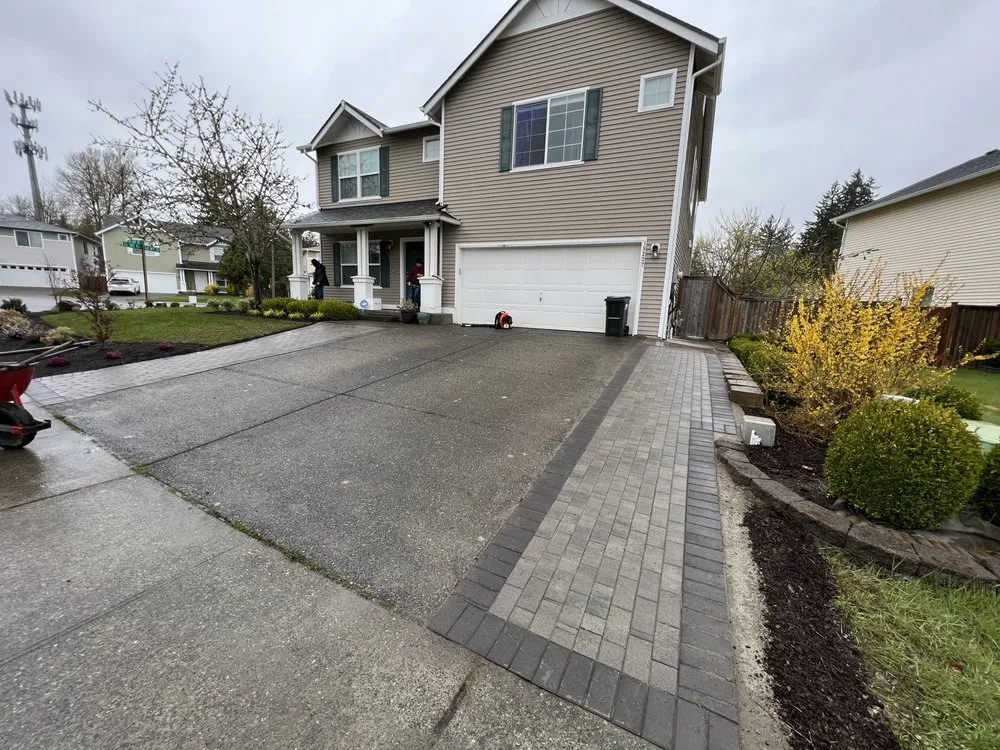 Trusted lawn mowing service for beautiful yards in Burien, WA by A-Z Landscaping