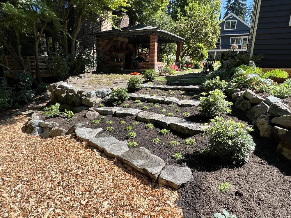 Expert yard maintenance for beautiful yards across Burien, WA - A-Z Landscaping