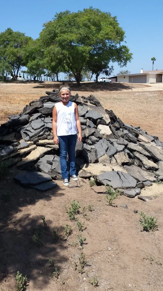 Professional yard cleanup service in Bonsall, CA - A Zankich Services