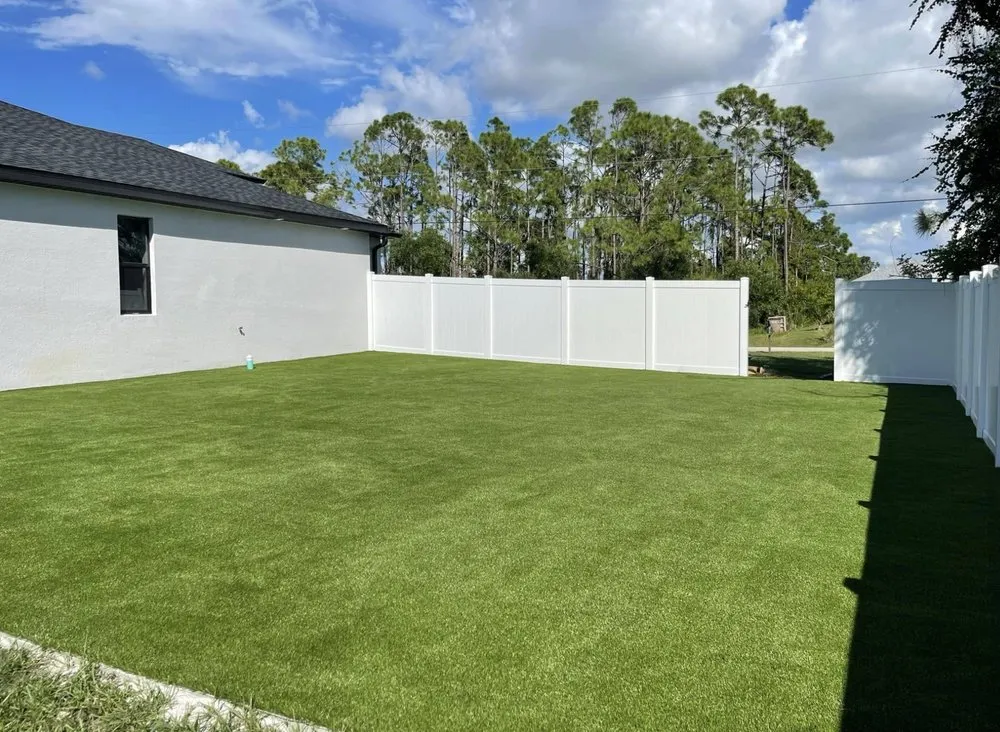 Top-rated yard maintenance for residential properties across Fort Myers, FL - A1 Artificial Grass of SW Florida