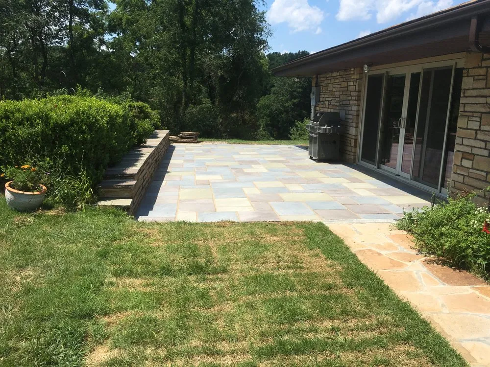 Professional garden landscaping experts serving Leesburg, VA - A1 Landscaping Services