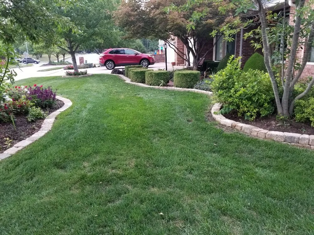 Local residential landscaping in Hallsville, MO by A1 Lawn Care and Landscaping