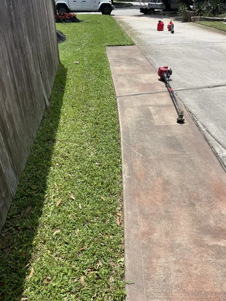 Custom residential landscaping in Channelview, TX - A1 Lawn Care