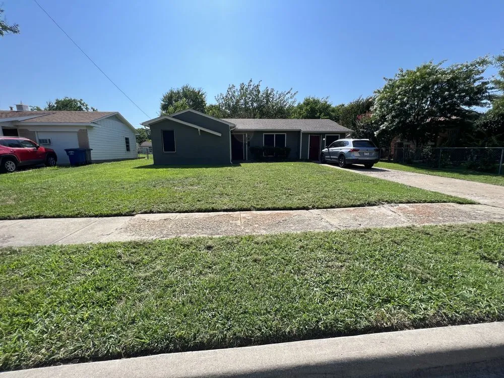 Reliable lawn mowing service in Dallas, TX - A1 lawn service