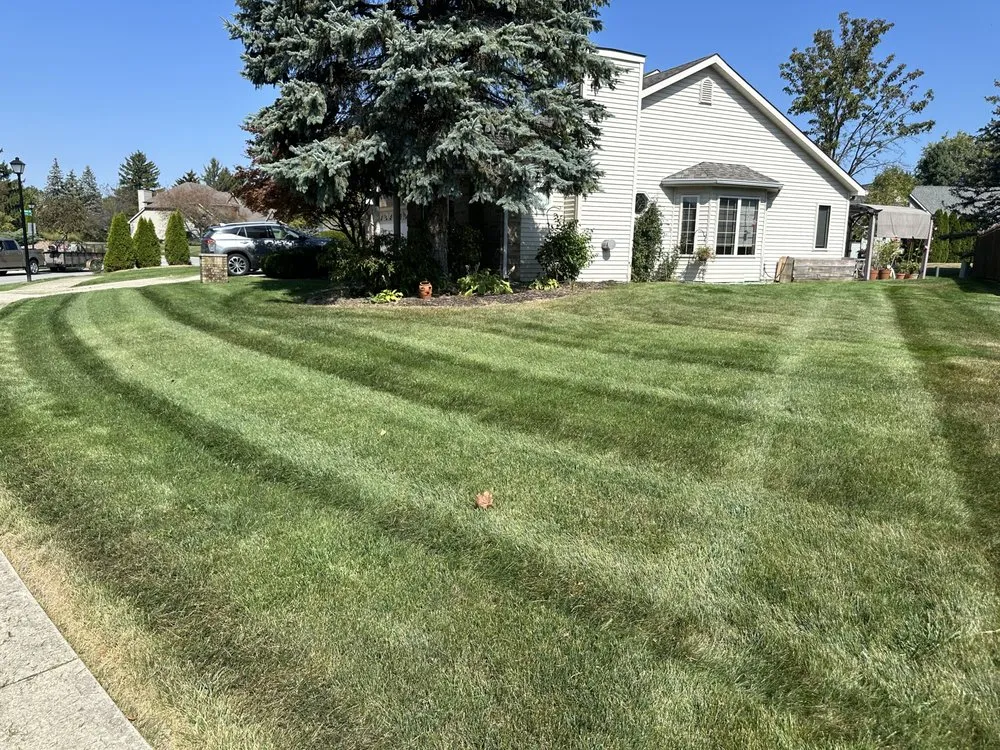 Expert lawn mowing service in Fort Wayne, IN by A1 lawn Services-N-Snow Removal