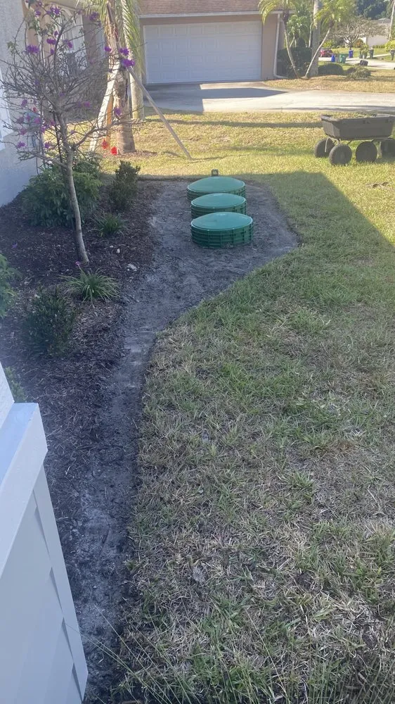 Custom landscape design for homes in Fort Pierce, FL by A1 Moto Lawn Service