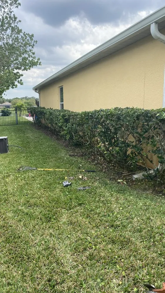 Custom landscape design in Fort Pierce, FL - A1 Moto Lawn Service
