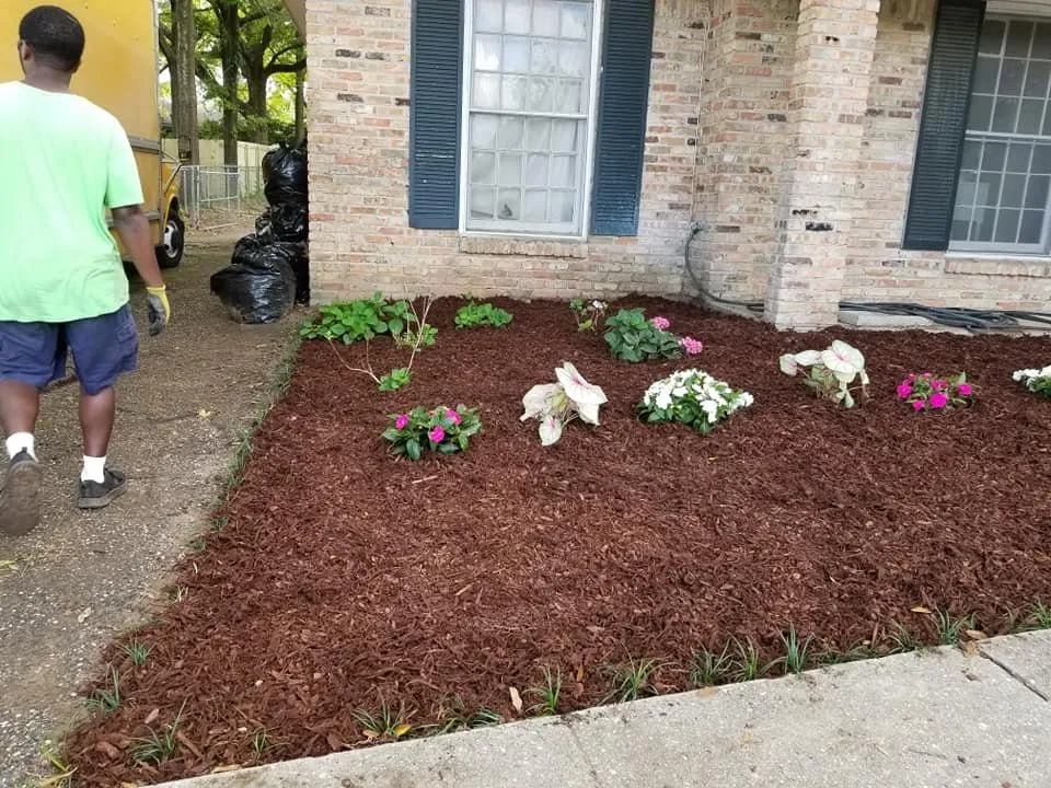 Reliable garden landscaping experts serving Mobile, AL - A1 Precision Lawn Care
