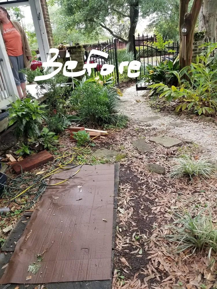 Custom lawn mowing service for residential properties in Mobile, AL by A1 Precision Lawn Care