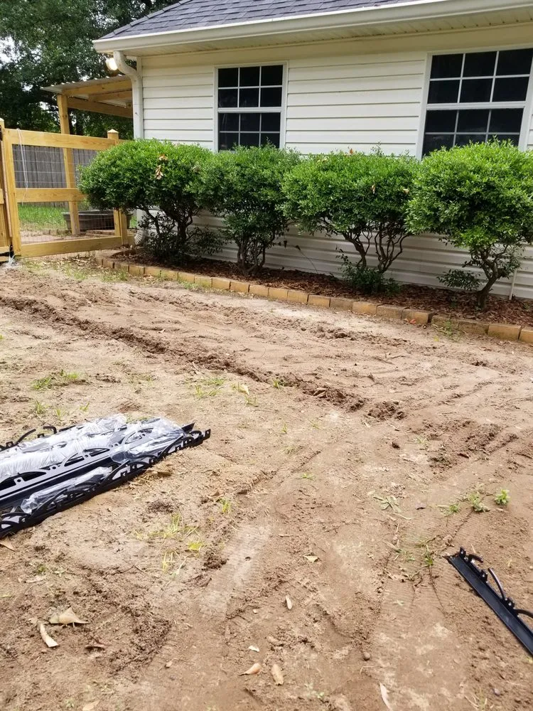 Local lawn care service for homes across Mobile, AL - A1 Precision Lawn Care