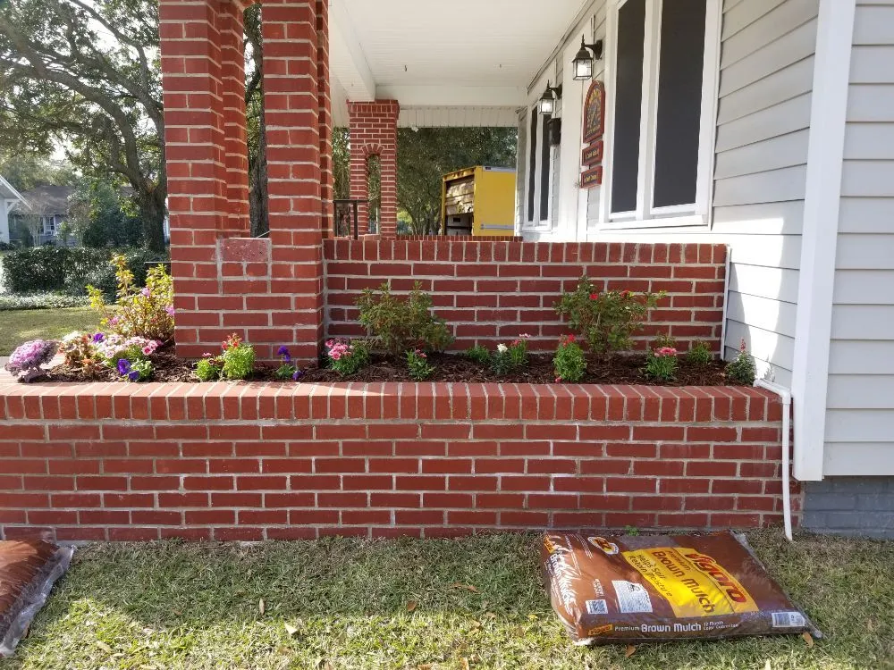 Local lawn mowing service in Mobile, AL - A1 Precision Lawn Care