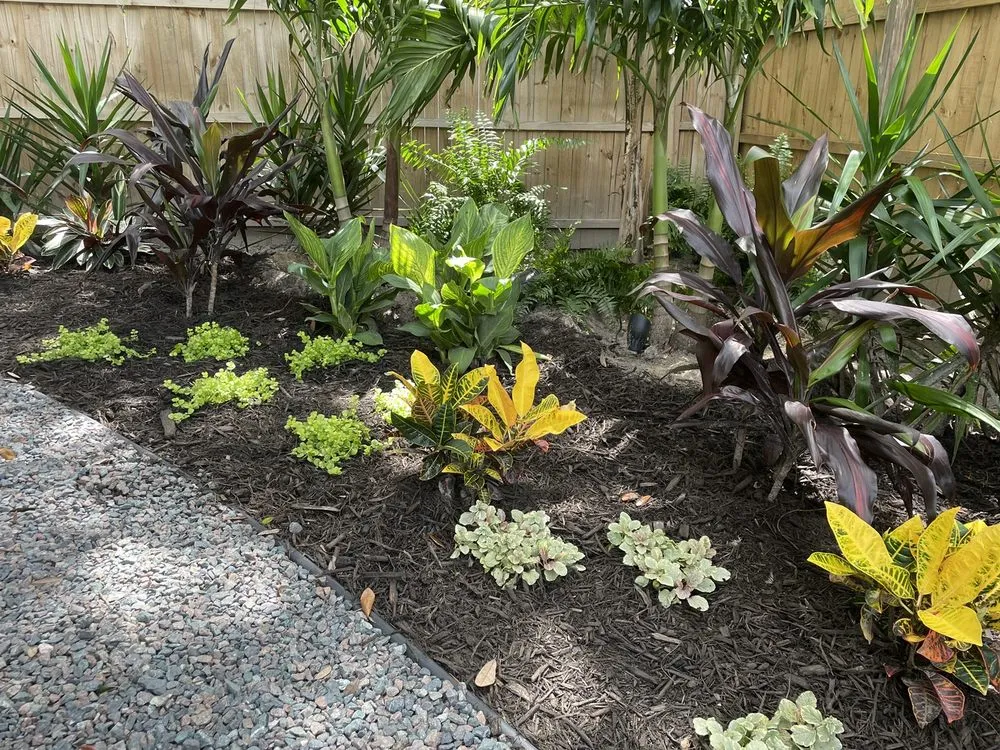 Custom residential landscaping in Jacksonville, FL by A1 Sod