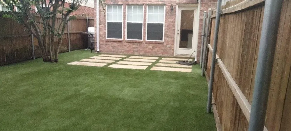 Top-rated lawn care service in Little Elm, TX by A1 synthetic staygreen