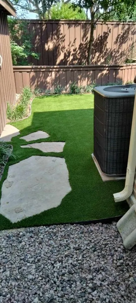 Local yard cleanup service for beautiful yards in Little Elm, TX by A1 synthetic staygreen