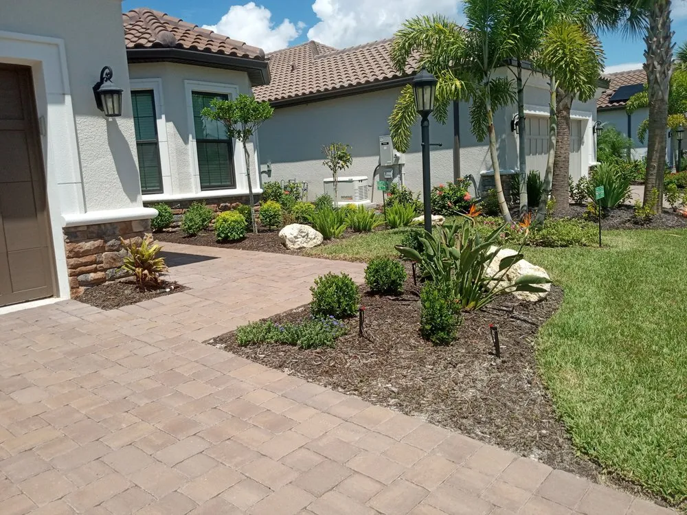 Reliable lawn care service for year-round maintenance across Sarasota, FL - A1Curb Appeal