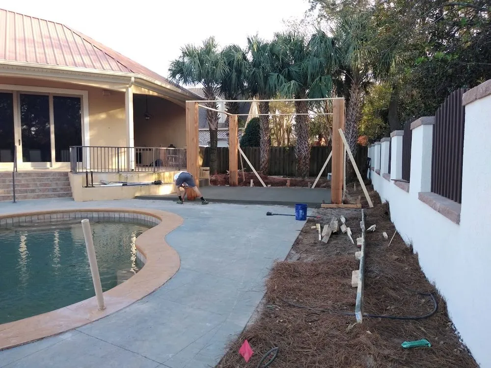 Professional outdoor landscaping for beautiful yards in Pensacola, FL by A1Lawn And More Services