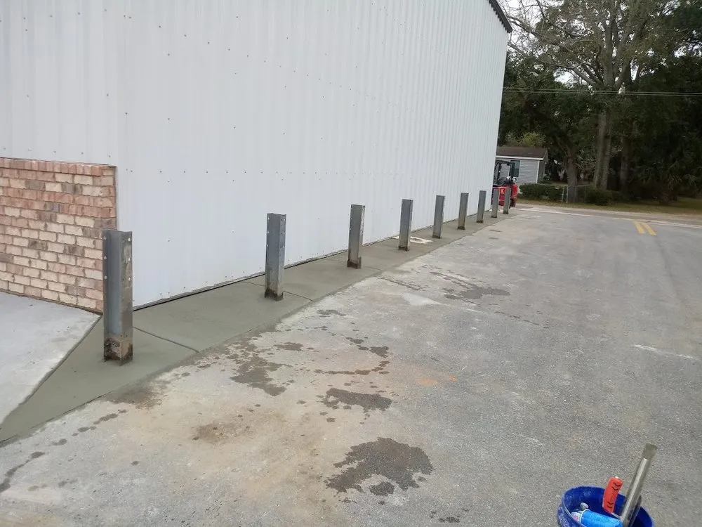 Top-rated residential landscaping for homes across Pensacola, FL - A1Lawn And More Services