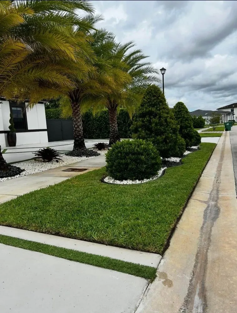 Local outdoor landscaping for year-round maintenance in Cutler Bay, FL by A1scapes