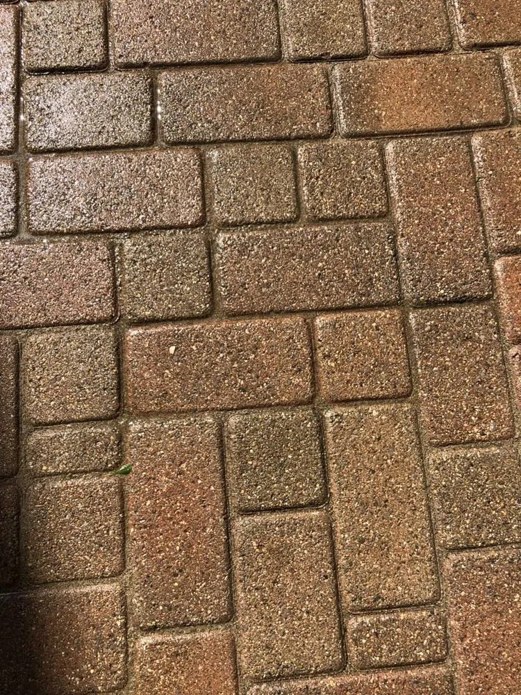 Professional lawn mowing service in Ypsilanti, MI by A2 Outdoor Creations