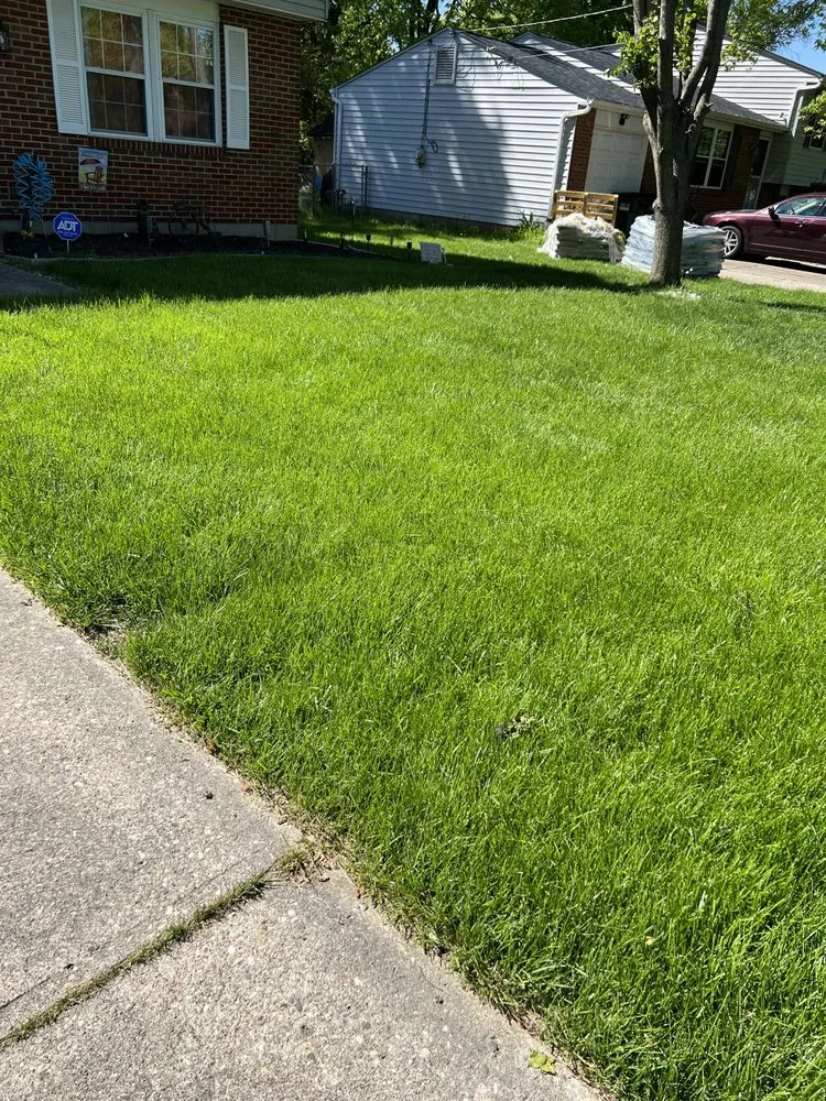 Expert outdoor landscaping for beautiful yards in Cincinnati, OH by A2Z 513