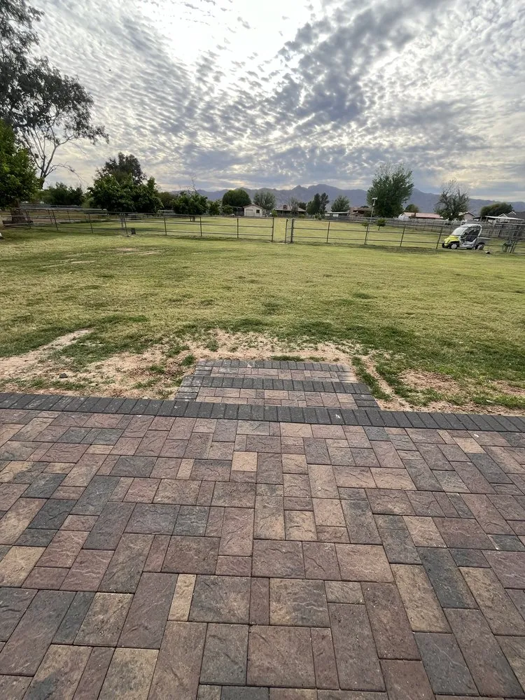 Local yard cleanup service for beautiful yards in El Mirage, AZ by A2Z Hardscaping