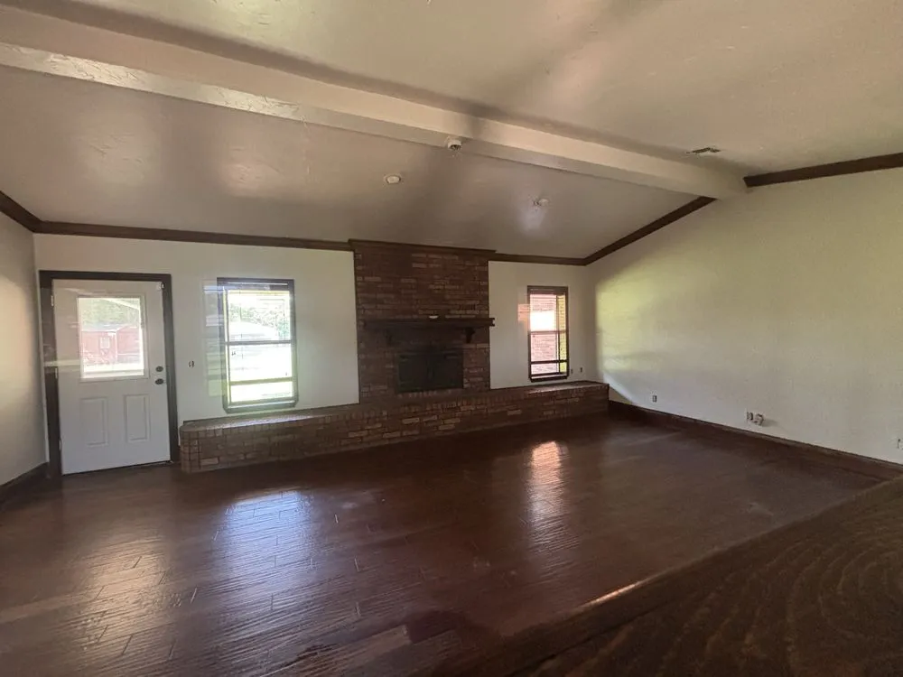 Custom landscape installation experts serving Chickasha, OK - A5 Exterior