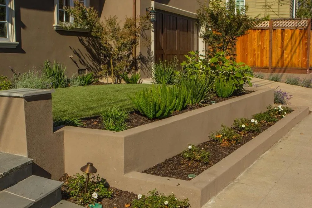 Trusted lawn mowing service experts serving Redwood City, CA - A&A Landscape