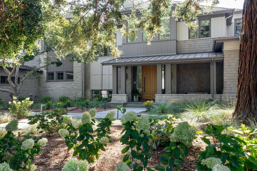 Reliable lawn care service for beautiful yards in Redwood City, CA by A&A Landscape