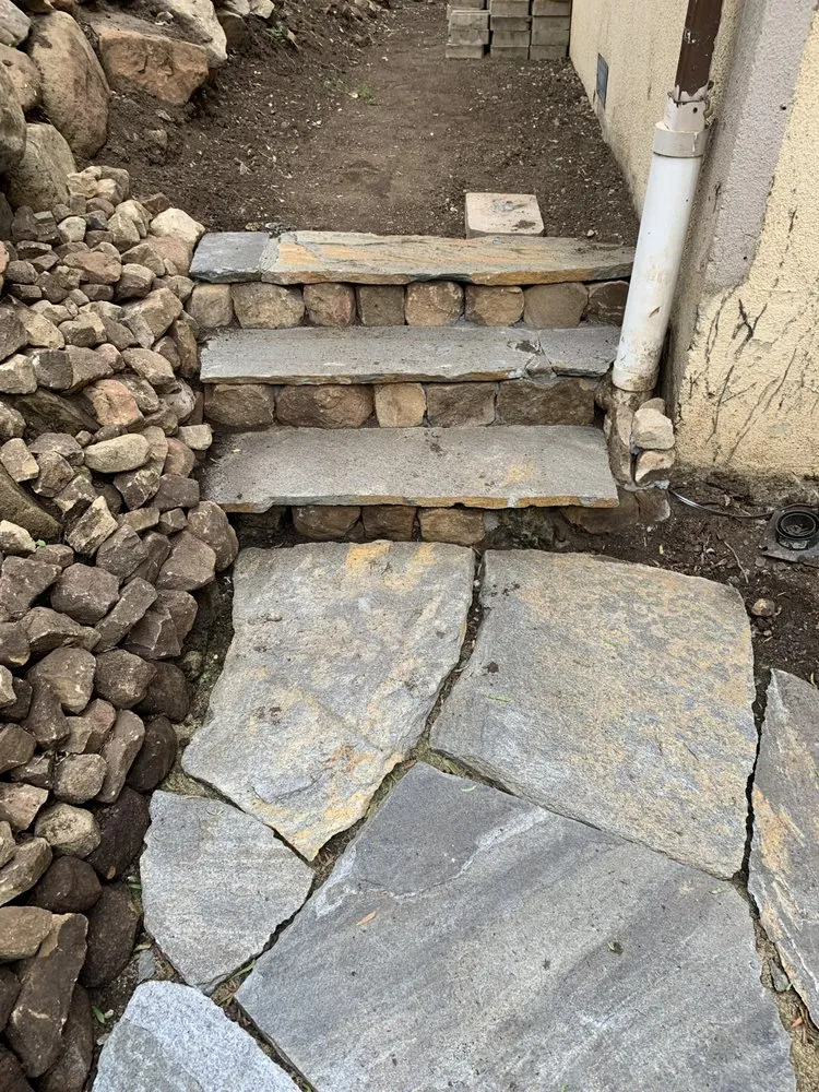 Reliable yard maintenance in Los Angeles, CA - A&A Landscaping And Cement Work