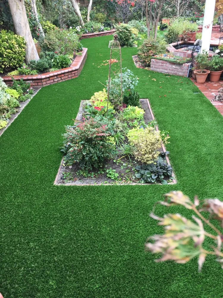 Top-rated lawn care service for residential properties in Los Angeles, CA by A&A Landscaping And Cement Work