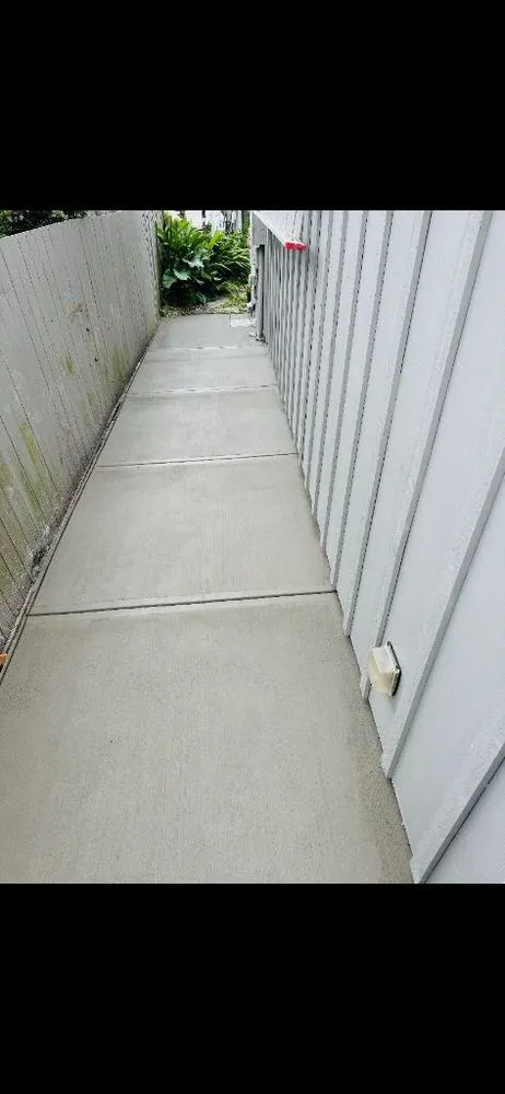 Top-rated lawn care service for beautiful yards across Lynnwood, WA - A&A Landscaping And Concrete