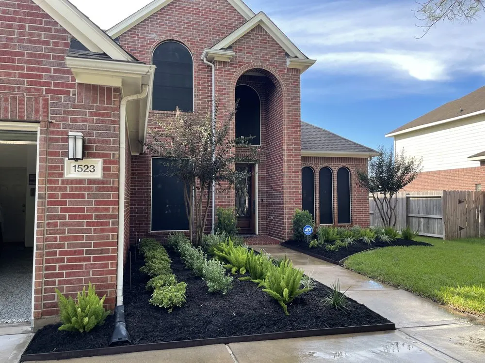 Top-rated yard cleanup service for homes across Houston, TX - AA Landscaping