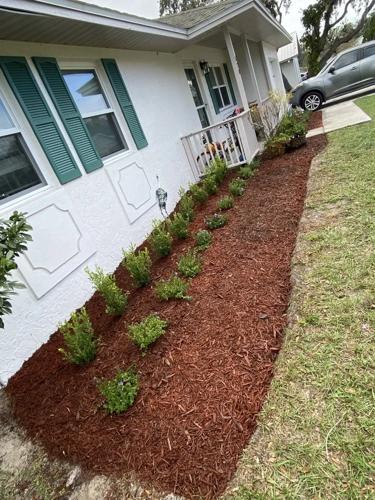Custom garden landscaping for beautiful yards across Winter Haven, FL - A&A Landscaping