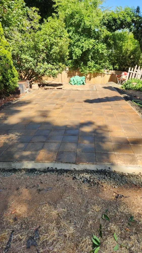 Affordable lawn care service with custom design in Independence, OR by A&A Maintenance And Design