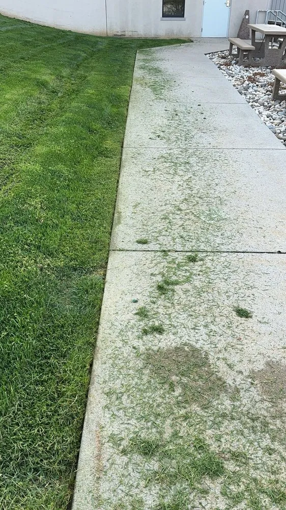 Custom outdoor landscaping experts serving Kutztown, PA - AA Reichard Property Services