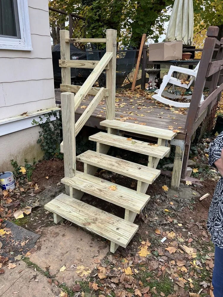 Local outdoor landscaping for homes in Bordentown, NJ by A&A Seasonal Solutions