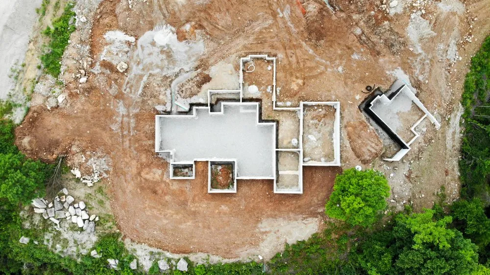 Professional lawn care service for residential properties across New Albany, IN - AAA Concrete Services