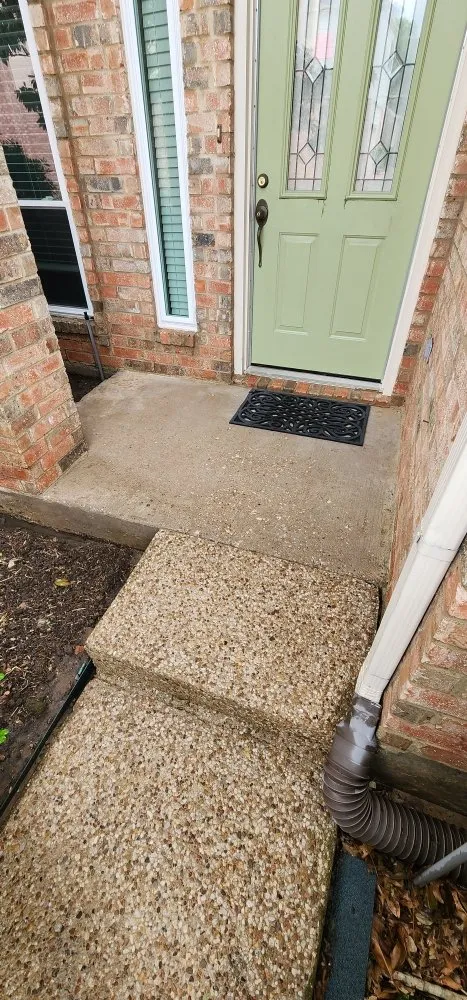 Trusted yard cleanup service experts serving Dallas, TX - AAA Exterior Experts