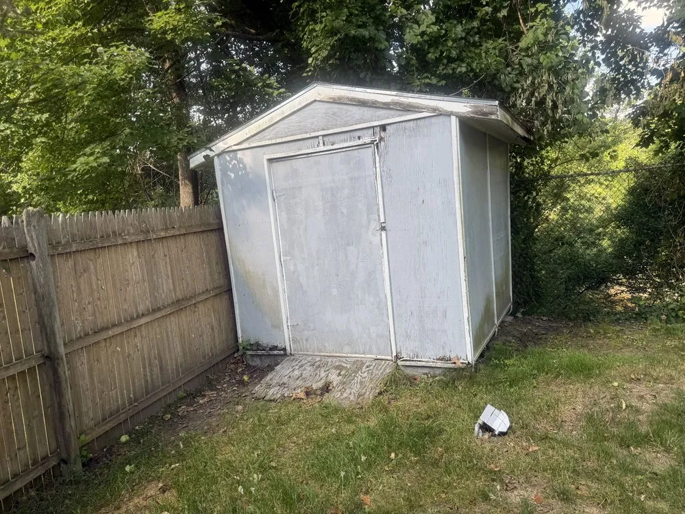 Professional yard cleanup service experts serving Manchester, NH - AAA Family Home & Lawn Care