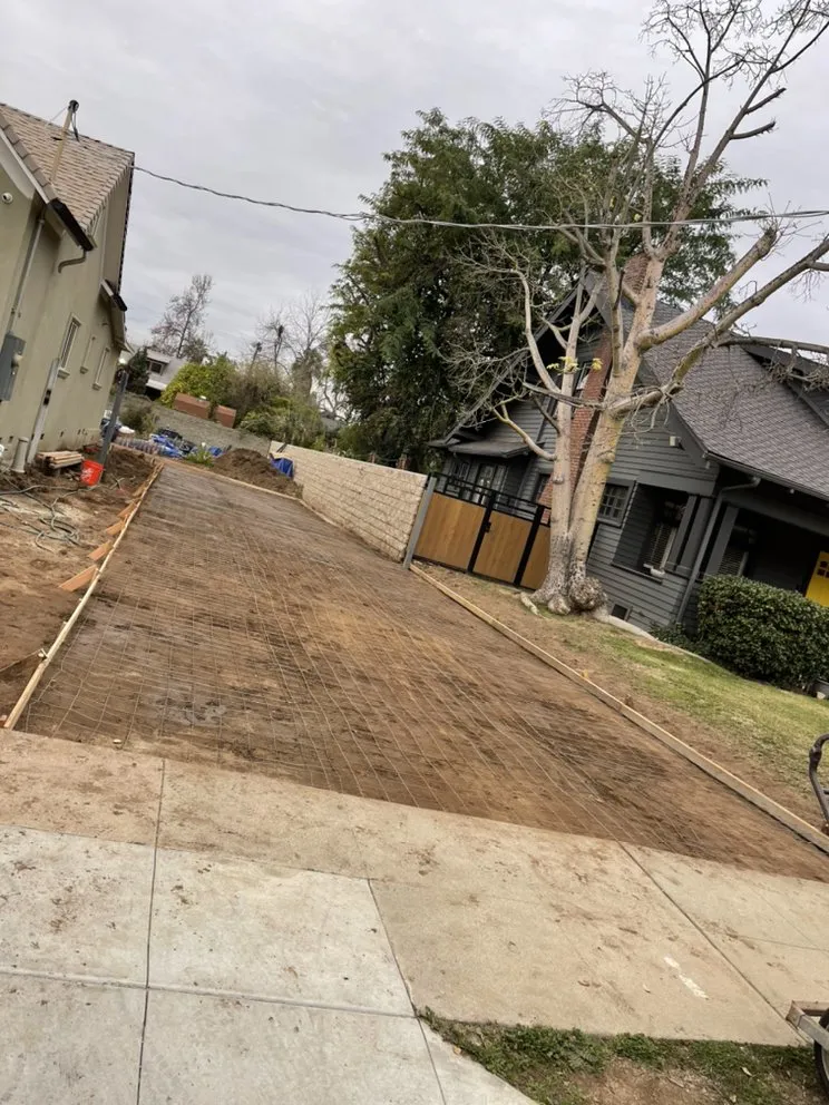 Professional yard maintenance in Altadena, CA - AAA Landscape