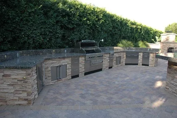 Trusted yard maintenance experts serving La Jolla, CA - AAA Landscape Specialists