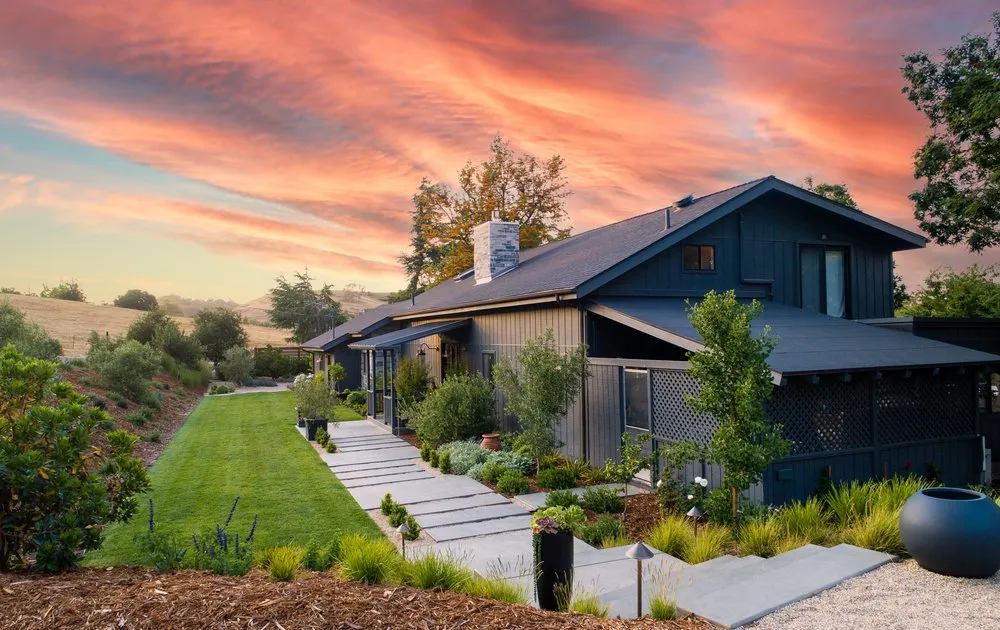 Custom yard cleanup service in Arroyo Grande, CA by AAA Landscaping