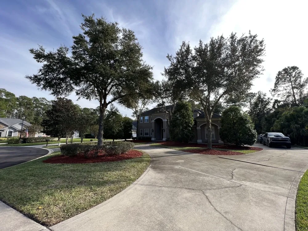 Local lawn mowing service experts serving St. Augustine, FL - AAA Lawn Care & Landscaping