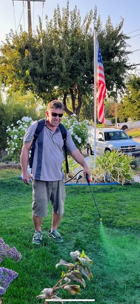 Top-rated yard cleanup service in Canoga Park, CA by AAA Lawn Painting