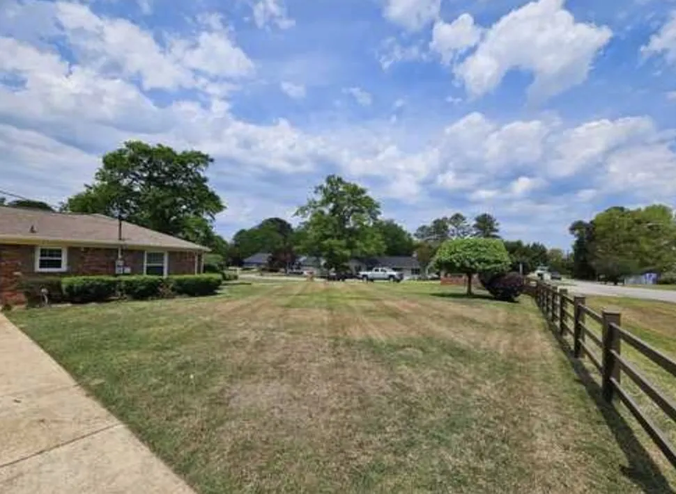 Expert landscape installation experts serving Rainbow City, AL - Aaa Lawn Service