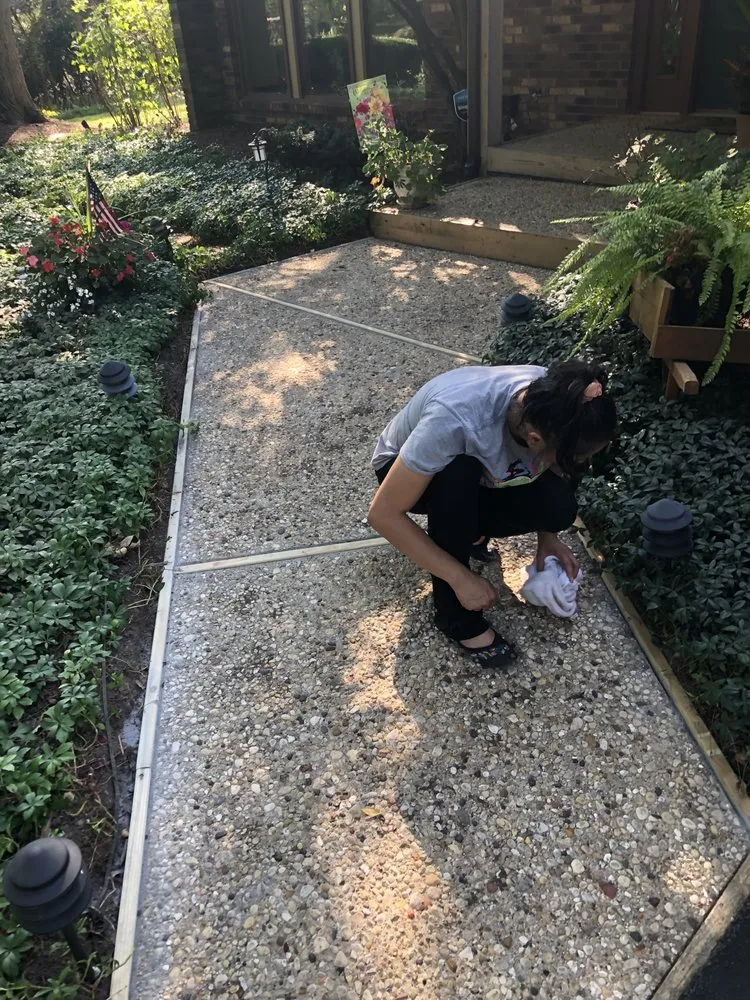 Affordable yard maintenance experts serving Rockford, IL - AAA Power Washing and General Maintenance