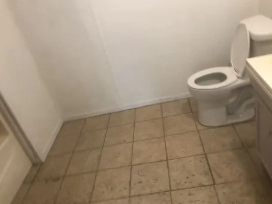 AAA Power Washing and General Maintenance Logo