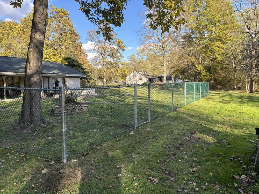 Expert yard cleanup service in Youngstown, OH - AAR Fencing